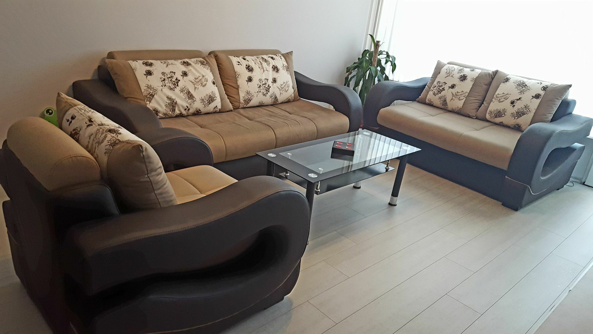 Modern Home Apartment Airport Sofia Bagian luar foto